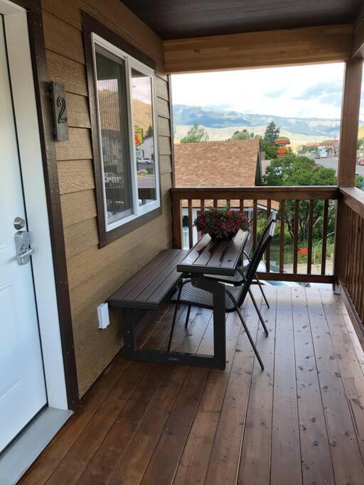 Parkway Yellowstone Guest House Room #2 Gardiner Exteriör bild